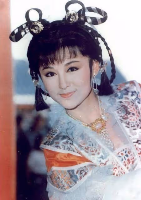 她才是貴圈真正的「天山童姥」,趙雅芝也得排在她後面