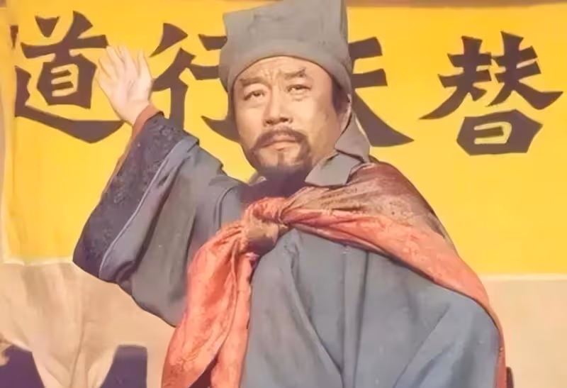 李雪健拍《水滸傳》掙40萬,妻子卻說:千萬別回家,有人等著揍你