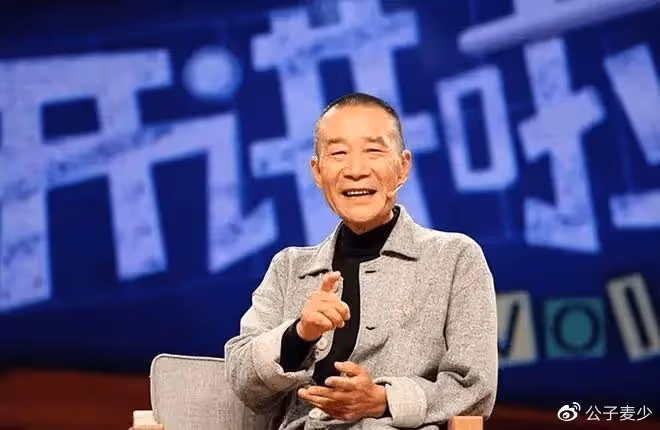 李雪健拍《水滸傳》掙40萬,妻子卻說:千萬別回家,有人等著揍你