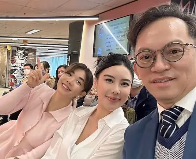 香港知名女星收起性感轉行賣保險,欠外債600萬,整容後容貌大變
