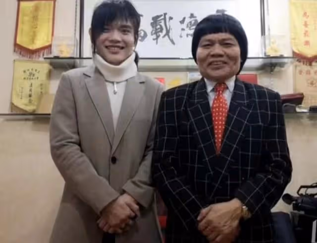 近況曝光!69歲港知名丑角身材樣貌無走樣,轉戰內地更升級當老闆