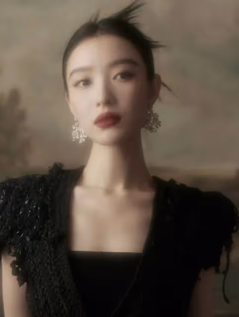 北京那一夜,倪妮體態暴露嚴重缺陷,讓她苦心經營的人設徹底崩塌
