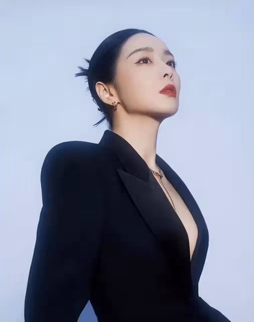 北京那一夜,倪妮體態暴露嚴重缺陷,讓她苦心經營的人設徹底崩塌