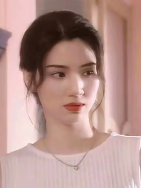 北京這一夜,洪欣撕開了她婚姻假幸福的遮羞布,也絕了張丹峰的路