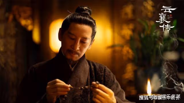 《雲襄傳》雲襄滅族仇人身份曝光,舒亞男跪求饒他性命,金彪驚呆
