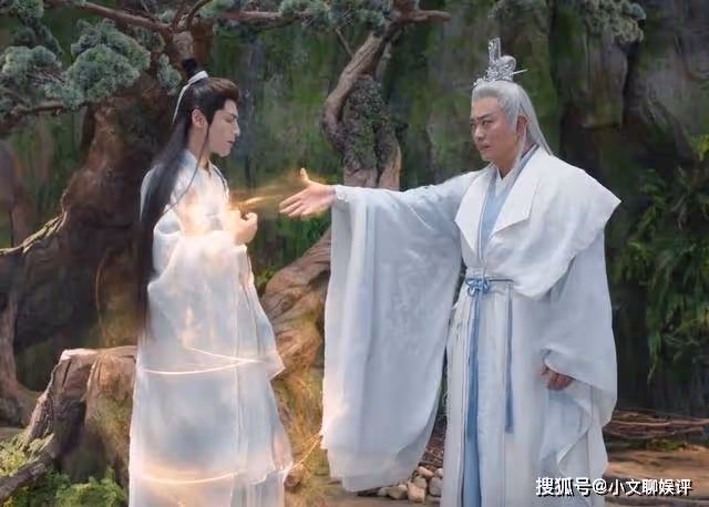 《長月燼明》兆悠為何讓澹臺燼跟自己姓滄?倆人竟有血緣關係,龐宜之一語道破