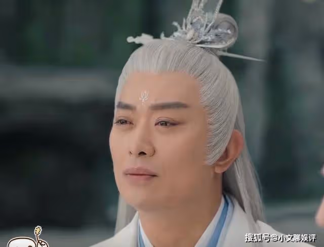 《長月燼明》兆悠為何讓澹臺燼跟自己姓滄?倆人竟有血緣關係,龐宜之一語道破