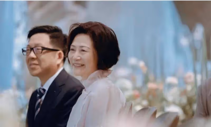 爆料陳婉珍照顧竇驍，何超蓮只准夸女婿，不許談事
