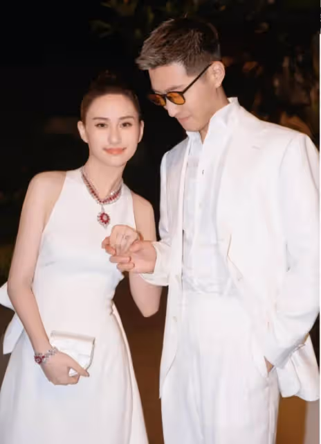 爆料陳婉珍照顧竇驍，何超蓮只准夸女婿，不許談事