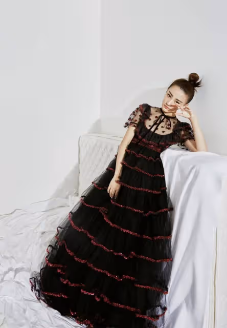 女明星黑色禮服：倪妮大膽，孫怡誘惑，柳岩讓我迷失了！