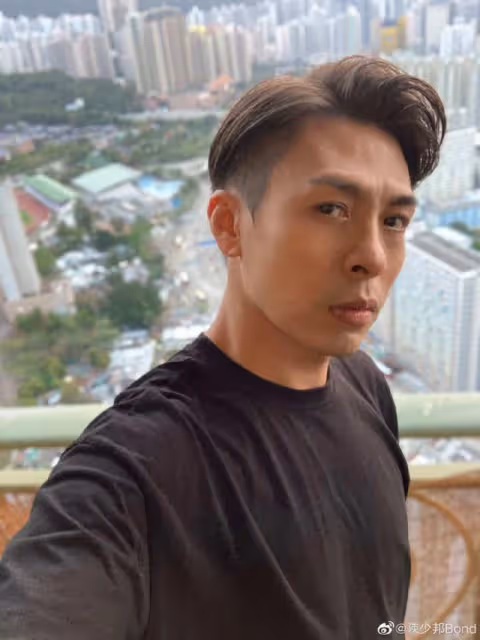 TVB實力男星憑新劇出圈!與林峯同期出道,演盡反派角色惹人憎