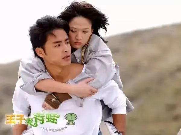 陳喬恩韓國遊玩被偶遇,衰老明顯,曬合照網友遭網暴