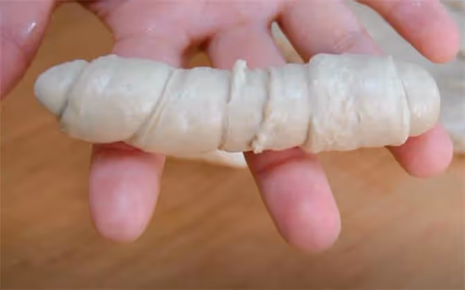烤麵筋最簡單做法，不用洗面，半斤粉能做30串，香辣開胃超過癮