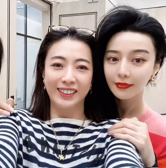 女富婆上海聚會！甘比會穿搭、摩邦女掌門美貌吸睛，范美人遭吐槽