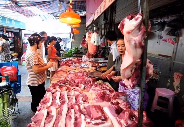 聰明人買豬肉，往往都挑這4個部位，營養價值高價格還便宜