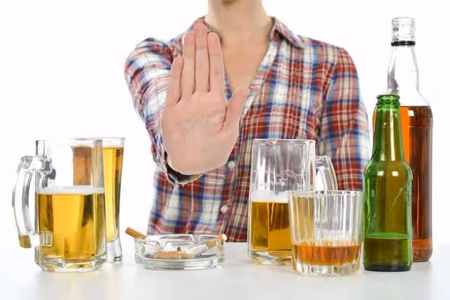59歲男子每天大便兩三次，確診胰腺癌！5種異常或是身體警報