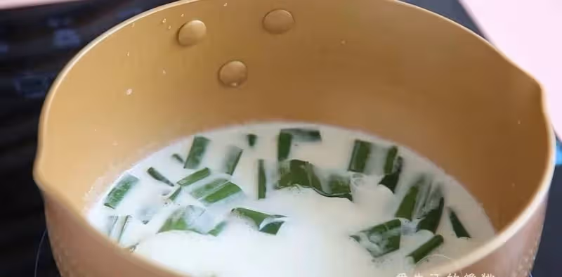 泰式西米糕,家裡只要有西米就能做,很適合夏天吃,冰涼爽口~