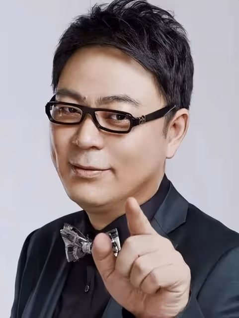 密恐慎點!高亞麟額頭長滿黑點惹擔憂,自曝生病許久疑似感染HPV