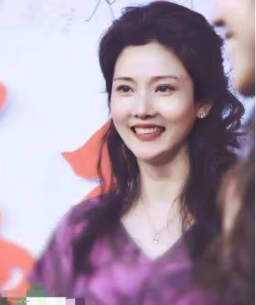 曾因長相太美無人敢追，父親為她終身不娶，她的魅力究竟有多大？