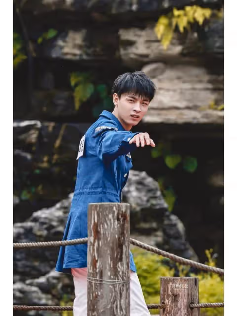秦霄賢居然惦記著德雲社的股份？明明是「霄」字輩，為何如此豪橫