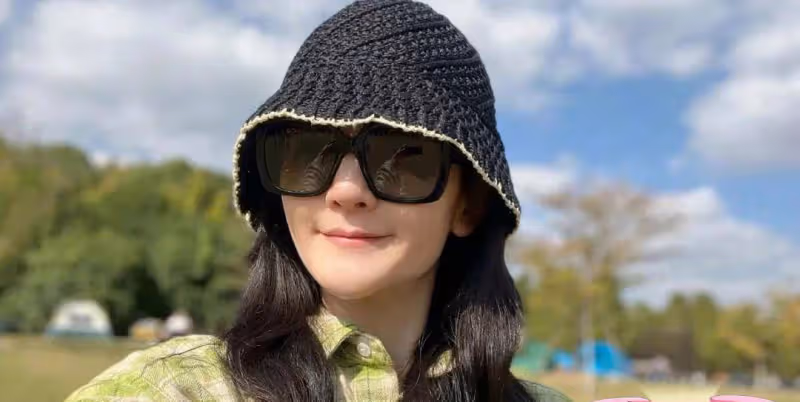 沒想到，41歲謝娜剛想要翻紅，卻被「一巴掌」給打沒了