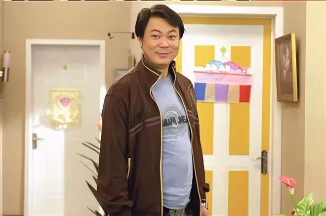 高亞麟:健康狀況引人擔憂,額頭上密密麻麻長滿小黑點,大小不一
