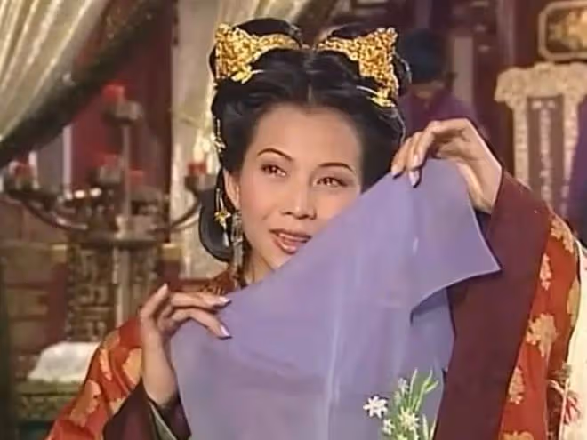 陳意涵直言少女人設很噁心，卻又在初舞台裝嫩賣萌，自相矛盾！
