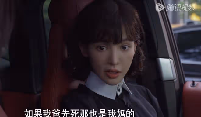 《平凡之路》左娜媽媽戀愛腦，比左大建出軌女兒的閨蜜更氣人！