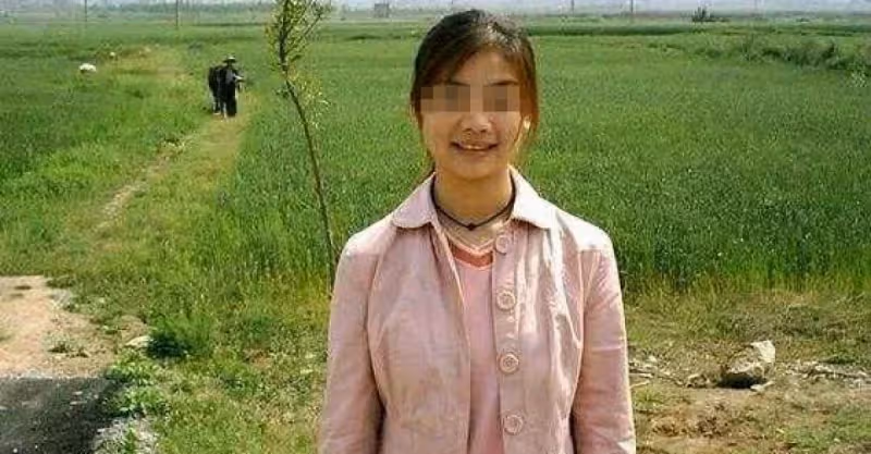 小姑子是啞巴，嫂子偷了錢栽贓給她，隔天收到銀行簡訊，含淚自首
