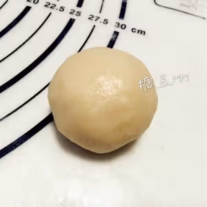 不用揉出膜、不用醒面就能酥掉渣的中式酥皮點心