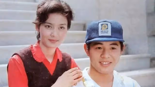 靠老婆出圈的3位男星！成名後卻一腳踹掉愛上新歡，實在太可恨！