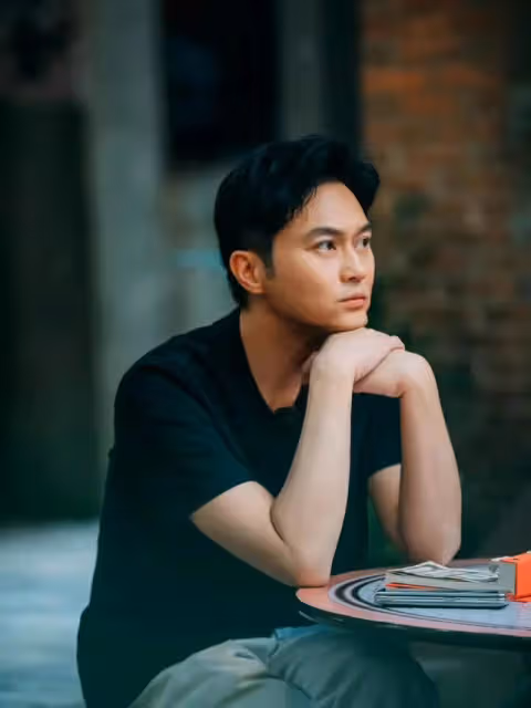 《小李飛刀》將翻拍！傳張智霖演男主角，或與TVB前小生再合作