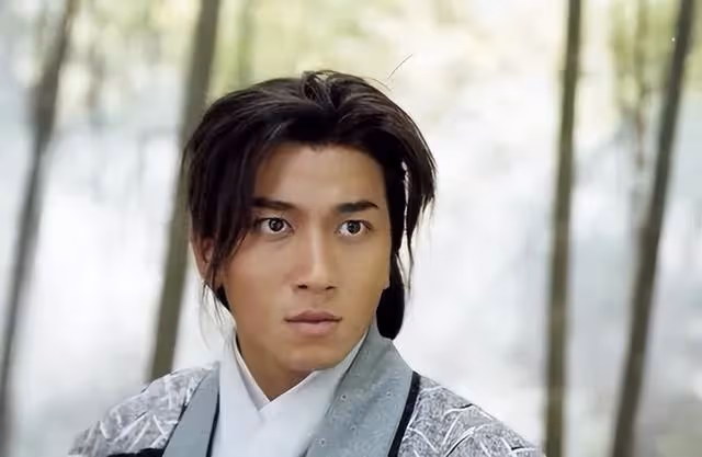 《小李飛刀》將翻拍！傳張智霖演男主角，或與TVB前小生再合作