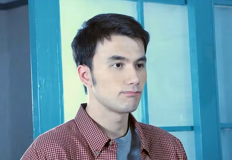他們雖然是中國人，卻總是被誤認為是外國人，觀眾被外貌蒙蔽了