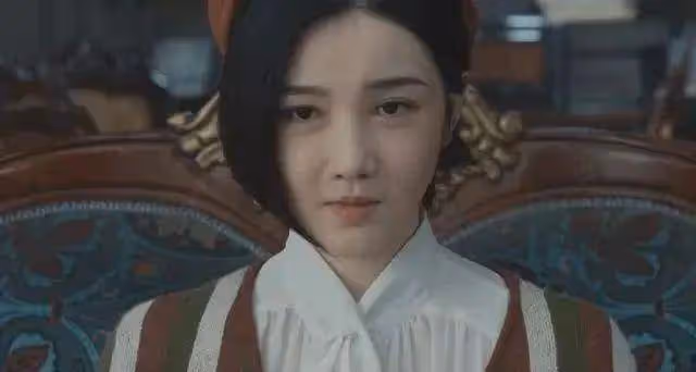當「整容臉」混入諜戰劇，和天然臉演員對戲，簡直是尬出天際