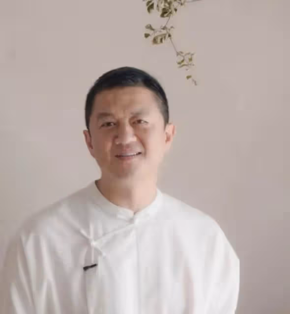 李亞鵬一切都結束,住的房子也被強制執行,清早發視頻向網友告別