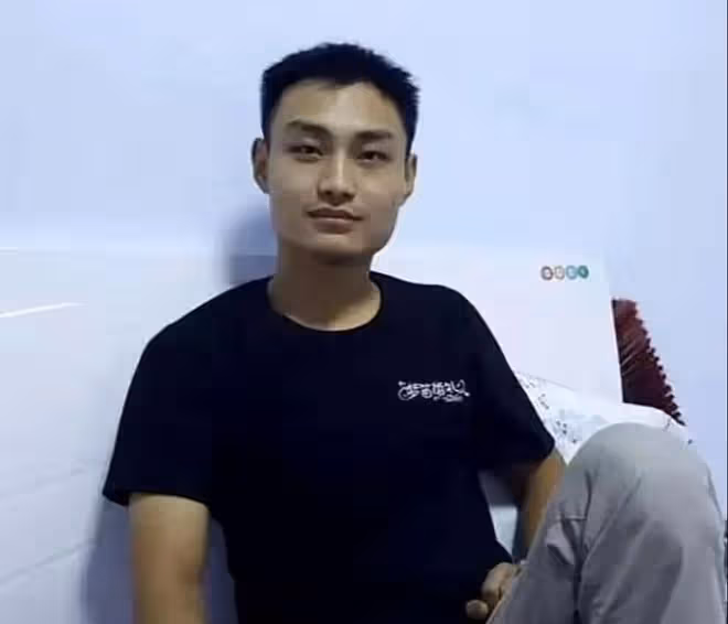 噩耗!32歲網紅張濤心臟病發猝逝,共三份職業,五一前還頻繁演出