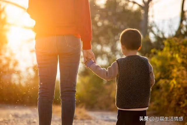 多子多孫多福氣?人到老後才明白「這輩子生一個就好」 擁有獨生子女的長輩「晚年會過得更幸福」