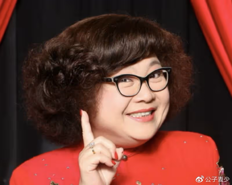 一次,鄭少秋對沈殿霞說,3年內生不出孩子就離婚,倒時別怪我無情