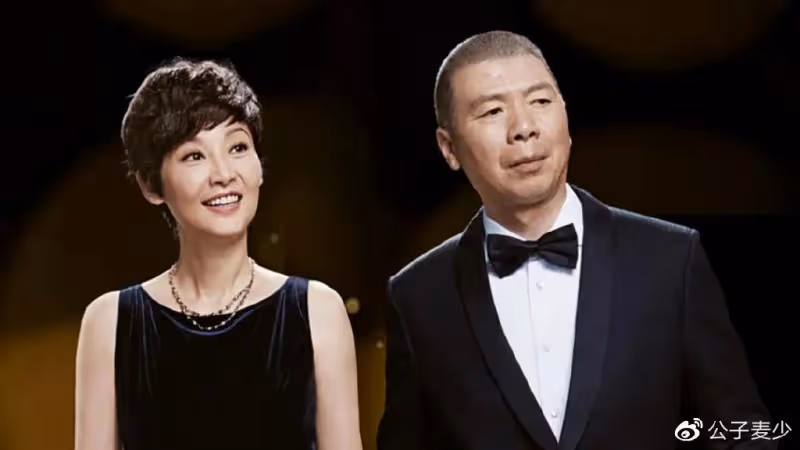 靠老婆出圈的3位男星!成名後拋棄妻子,甚至逼死原配,令人不齒