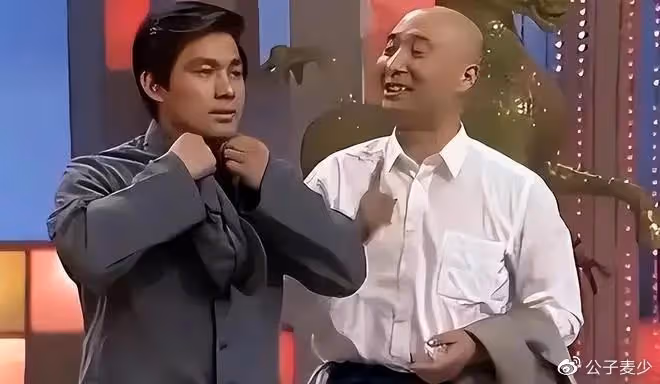 陳佩斯兒子曬全家福!4個孩子都是高顏值臉,表妹長相不輸女明星