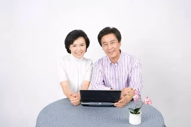 為什麼現在越來越多的「中年夫妻」,還沒有到老年就已開始「分床、分房睡」?