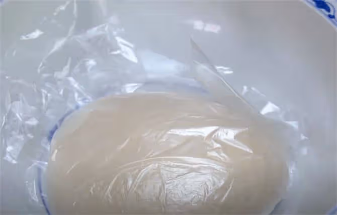 教你快速做餅方法,1次能做50張,鬆軟透亮又筋道,卷菜吃不夠