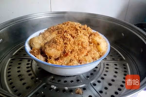 五花肉別只紅燒了，教你新做法，解饞又過癮！