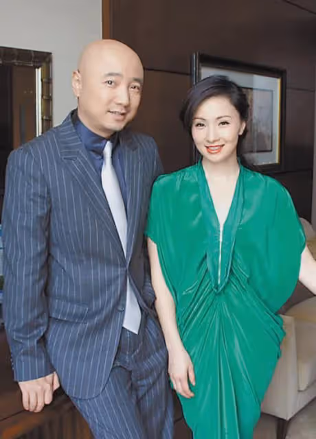徐崢陶虹被曝逃離出境,轉移數億資產遭攔截,兩人出國已經數月