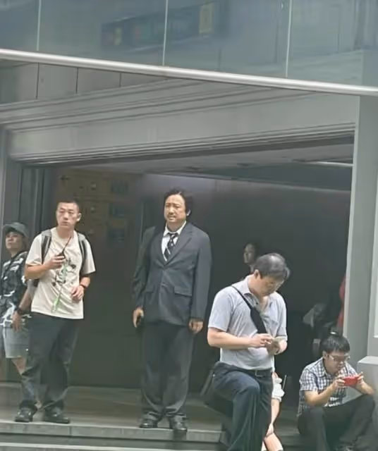 徐崢陶虹被曝逃離出境,轉移數億資產遭攔截,兩人出國已經數月
