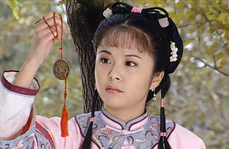 成名後，「硬漢一哥」拋妻棄子，遠嫁楊若兮，現在下線了，沒人用了