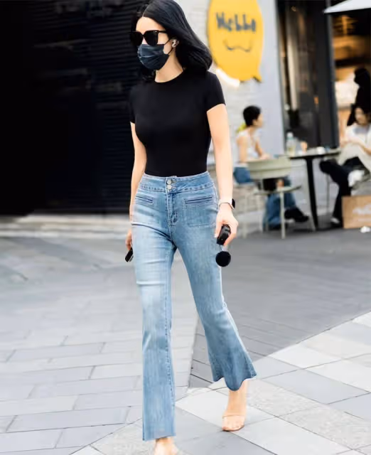 女人褲子究竟穿「緊」還是穿「寬」？讓廣州女生的街拍告訴你答案