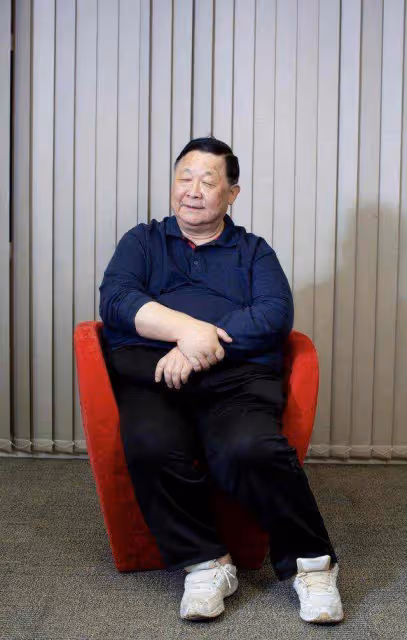 TVB老戲骨近況曝光！75歲滿頭白髮，曾因過度肥胖多次入院