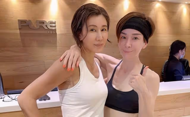 香港知名女星被質疑患病,瘦到雙頰凹陷青筋凸起,宛如紙片人